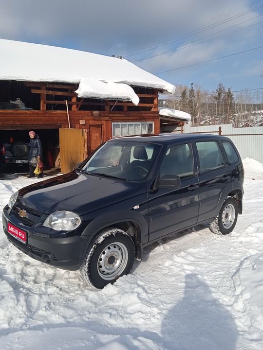 Chevrolet Niva I рестайлинг, 2019 год, 780 000 рублей, 3 фотография
