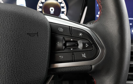 Geely Tugella FY11, 2023 год, 2 740 000 рублей, 28 фотография