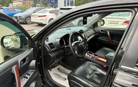 Toyota Highlander III, 2012 год, 2 449 000 рублей, 10 фотография