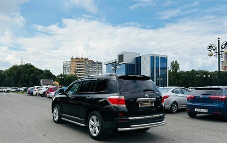 Toyota Highlander III, 2012 год, 2 449 000 рублей, 8 фотография