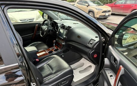 Toyota Highlander III, 2012 год, 2 449 000 рублей, 15 фотография