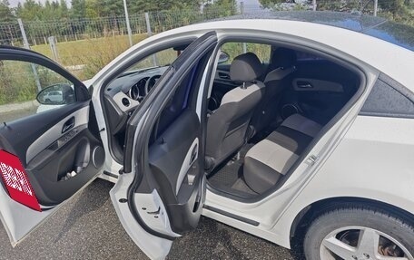 Chevrolet Cruze II, 2012 год, 599 999 рублей, 7 фотография