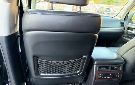 Toyota Land Cruiser 200, 2016 год, 4 800 000 рублей, 28 фотография