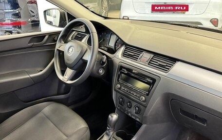 Skoda Rapid I, 2014 год, 1 295 000 рублей, 13 фотография
