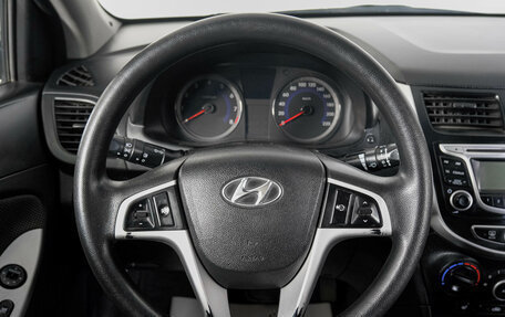 Hyundai Solaris II рестайлинг, 2013 год, 959 000 рублей, 15 фотография