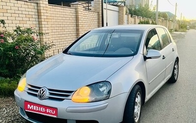 Volkswagen Golf V, 2004 год, 650 000 рублей, 1 фотография