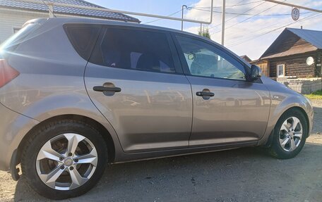 KIA cee'd I рестайлинг, 2007 год, 500 000 рублей, 2 фотография