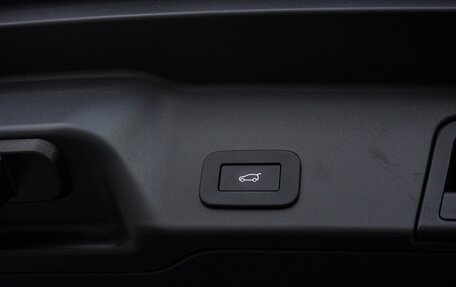 Land Rover Range Rover Evoque II, 2024 год, 5 175 000 рублей, 13 фотография