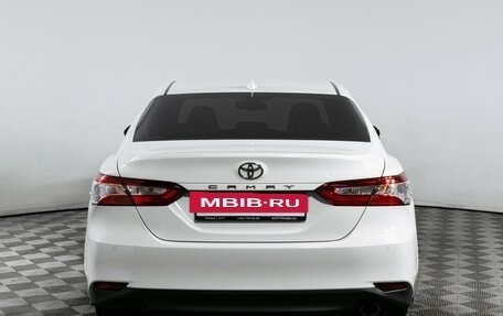 Toyota Camry, 2020 год, 2 967 000 рублей, 6 фотография