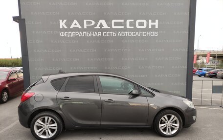 Opel Astra J, 2010 год, 690 000 рублей, 4 фотография