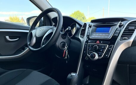 Hyundai i30 II рестайлинг, 2012 год, 899 000 рублей, 18 фотография