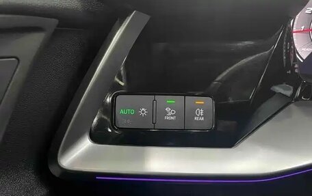 Audi A3, 2021 год, 2 800 000 рублей, 13 фотография