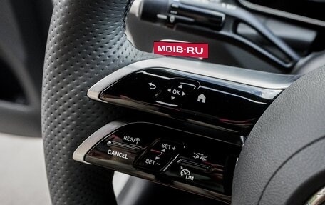 Mercedes-Benz GLC, 2025 год, 7 090 000 рублей, 20 фотография