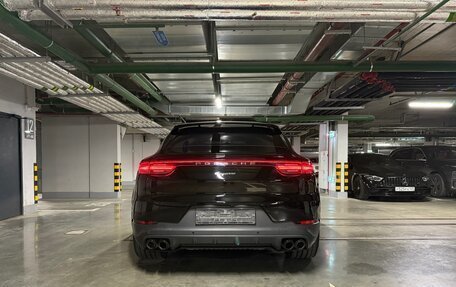 Porsche Cayenne III, 2022 год, 9 900 000 рублей, 2 фотография