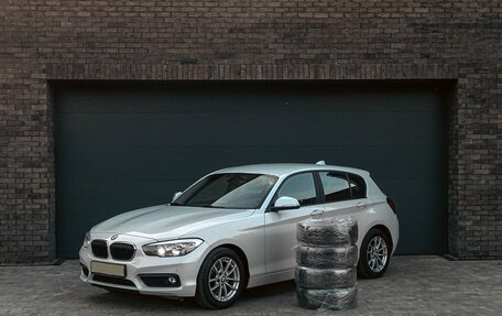 BMW 1 серия, 2018 год, 2 150 000 рублей, 1 фотография