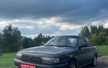 Nissan Sunny, 1992 год, 100 000 рублей, 1 фотография