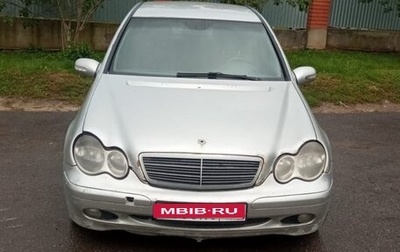 Mercedes-Benz C-Класс, 2000 год, 330 000 рублей, 1 фотография