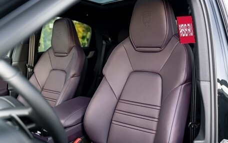 Porsche Cayenne III, 2025 год, 17 500 000 рублей, 12 фотография