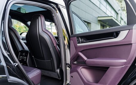 Porsche Cayenne III, 2025 год, 17 500 000 рублей, 27 фотография