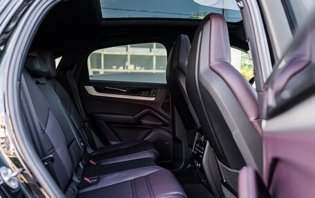 Porsche Cayenne III, 2025 год, 17 500 000 рублей, 28 фотография