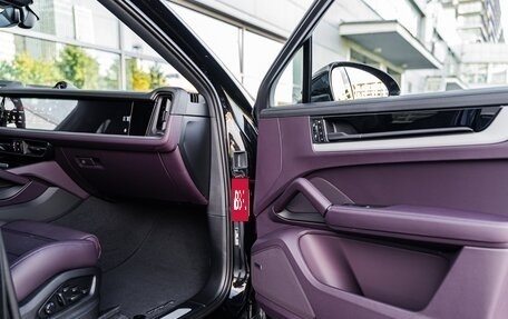 Porsche Cayenne III, 2025 год, 17 500 000 рублей, 22 фотография
