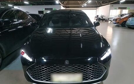 BYD Qin, 2023 год, 1 200 000 рублей, 3 фотография