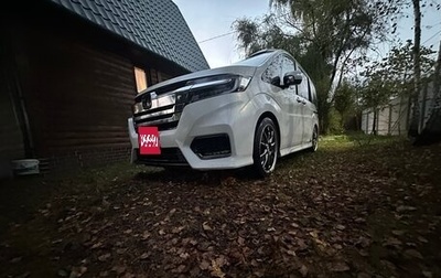 Honda Stepwgn IV, 2019 год, 2 460 000 рублей, 1 фотография