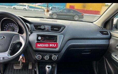KIA Rio III рестайлинг, 2015 год, 795 000 рублей, 9 фотография