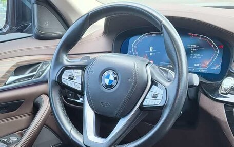 BMW 5 серия, 2022 год, 3 550 000 рублей, 9 фотография