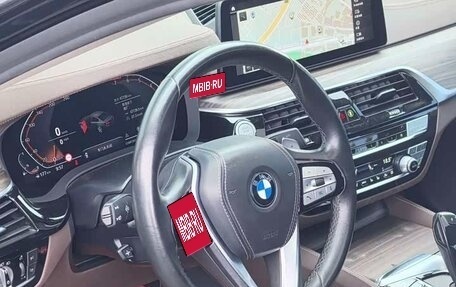 BMW 5 серия, 2022 год, 3 550 000 рублей, 11 фотография