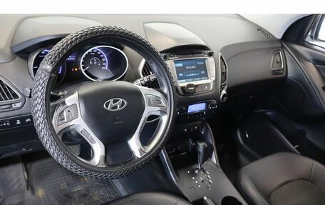 Hyundai ix35 I рестайлинг, 2011 год, 785 000 рублей, 6 фотография
