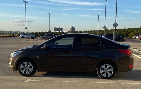 Hyundai Solaris II рестайлинг, 2014 год, 1 050 000 рублей, 7 фотография