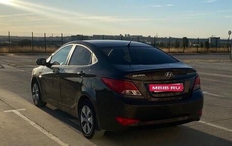 Hyundai Solaris II рестайлинг, 2014 год, 1 050 000 рублей, 6 фотография