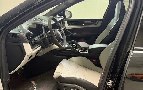Porsche Cayenne III, 2025 год, 22 000 000 рублей, 12 фотография