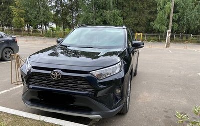 Toyota RAV4, 2020 год, 2 700 000 рублей, 1 фотография