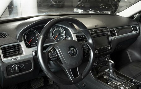 Volkswagen Touareg III, 2014 год, 2 270 000 рублей, 3 фотография