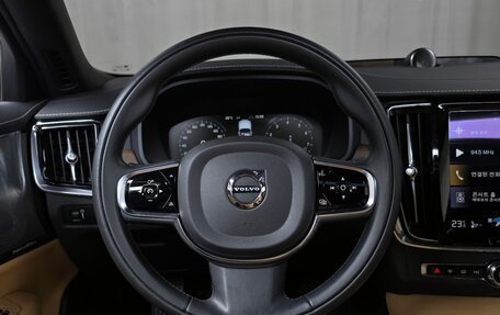 Volvo S90 II рестайлинг, 2021 год, 2 343 000 рублей, 6 фотография