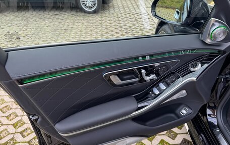 Mercedes-Benz S-Класс, 2024 год, 30 900 000 рублей, 14 фотография