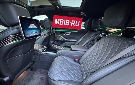 Mercedes-Benz S-Класс, 2024 год, 30 900 000 рублей, 30 фотография