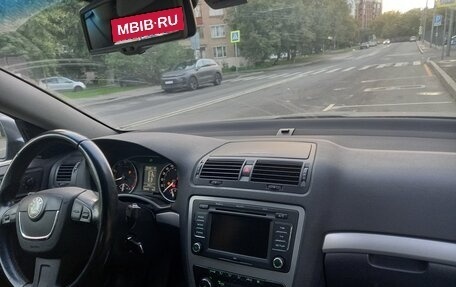 Skoda Octavia, 2010 год, 650 000 рублей, 2 фотография