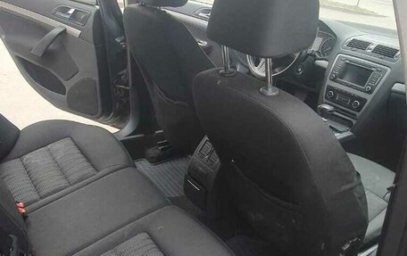 Skoda Octavia, 2010 год, 650 000 рублей, 13 фотография