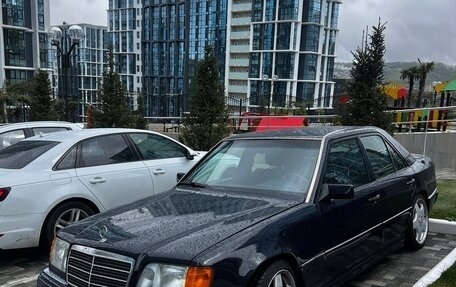 Mercedes-Benz W124, 1987 год, 2 400 000 рублей, 32 фотография