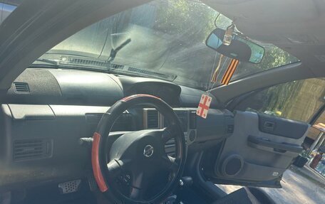 Nissan X-Trail, 2005 год, 650 000 рублей, 11 фотография