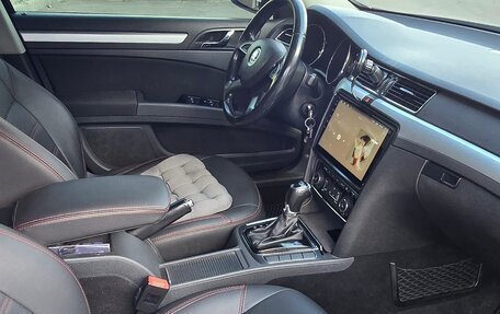 Skoda Superb III рестайлинг, 2014 год, 1 190 000 рублей, 4 фотография
