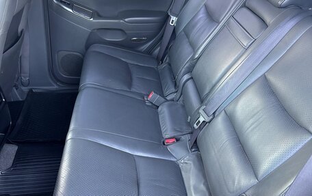 Toyota Land Cruiser Prado 120 рестайлинг, 2005 год, 2 000 000 рублей, 17 фотография