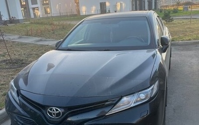 Toyota Camry, 2021 год, 2 800 000 рублей, 1 фотография