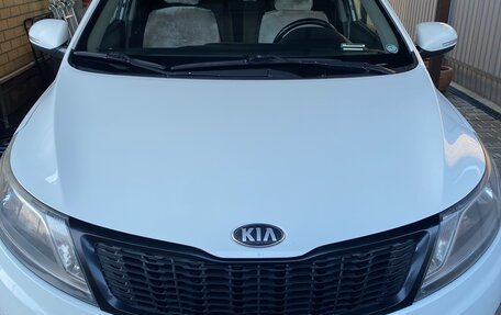 KIA Rio III рестайлинг, 2013 год, 800 000 рублей, 1 фотография
