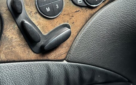 Mercedes-Benz E-Класс, 2002 год, 850 000 рублей, 13 фотография