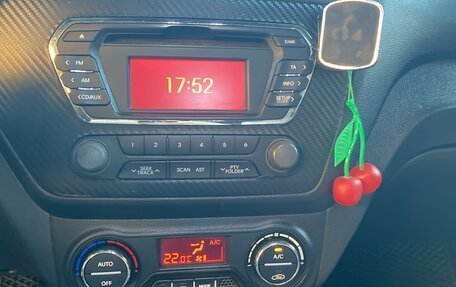 KIA Rio III рестайлинг, 2013 год, 800 000 рублей, 15 фотография