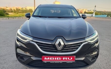 Renault Arkana I, 2021 год, 1 680 000 рублей, 2 фотография